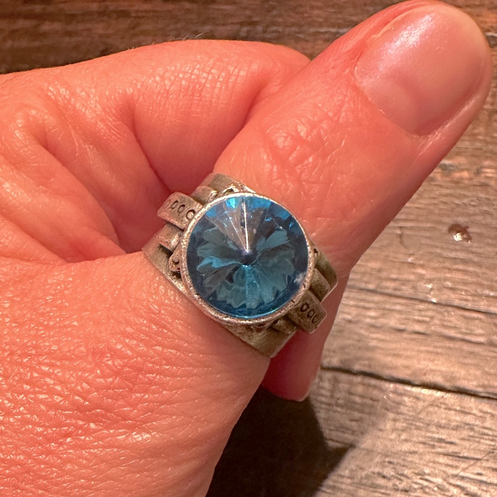 Alex and Ani bright turquoise ring